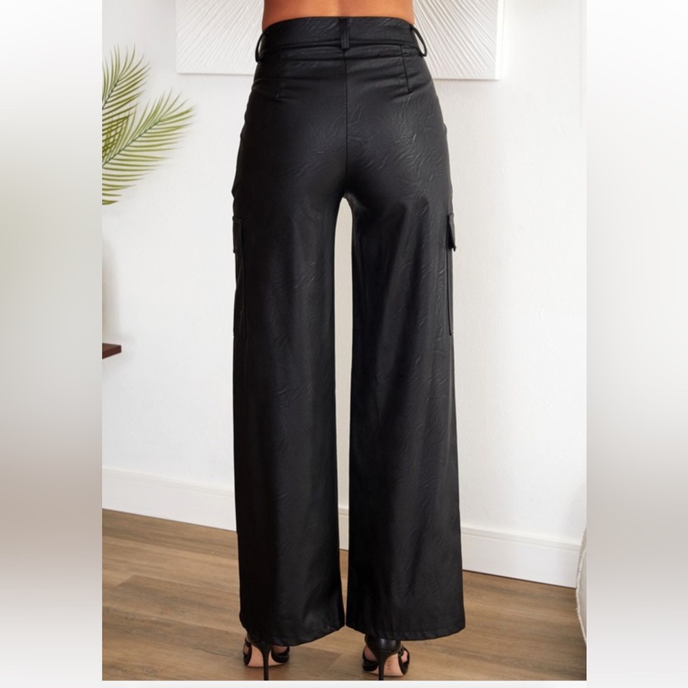 NEW CLASSY WIDE LEG FAUX LEATHER CARGO PANT BLACK - Picture 6 of 7